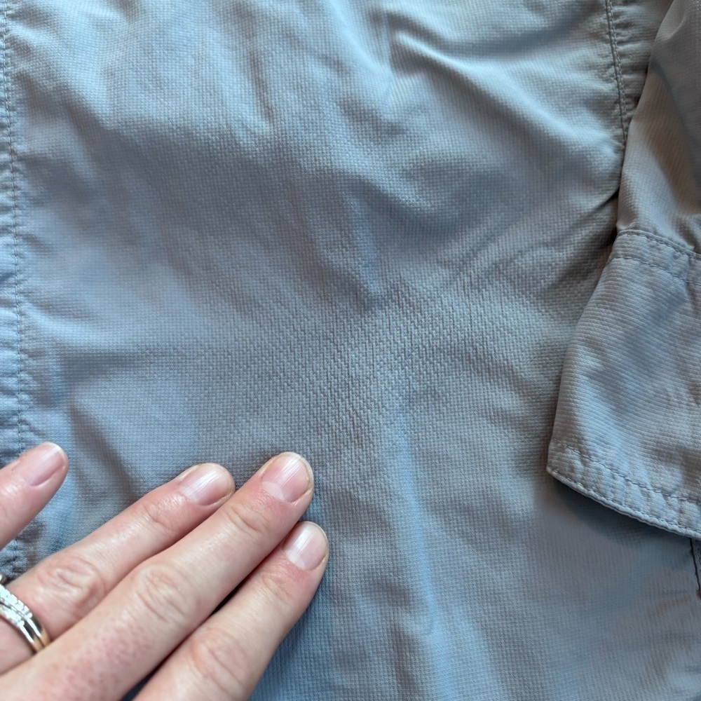 Columbia Men's Casual Light Gray Button Down Fishing Shirt Omni Shield - Picture 6 of 10